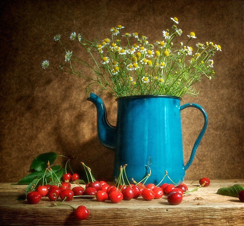 С черешнейphoto preview