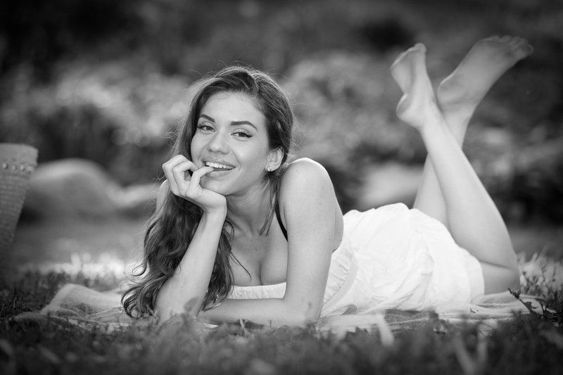 девушка, природа Настроениеphoto preview