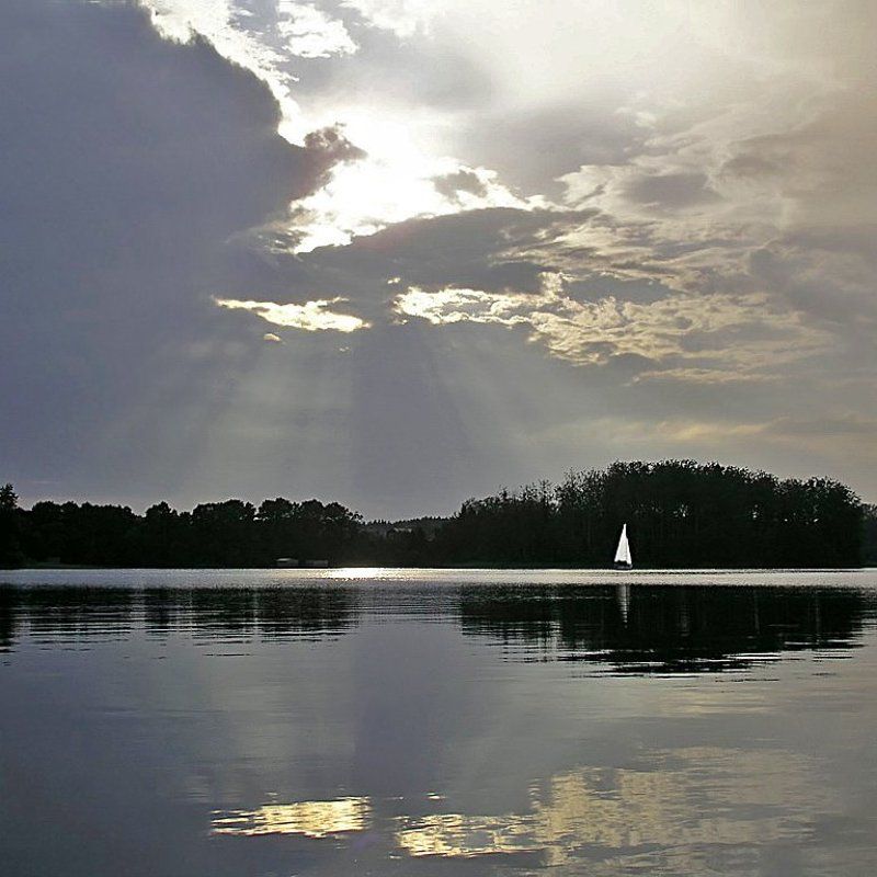 закат, парус, вода Ловя последние лучи...photo preview