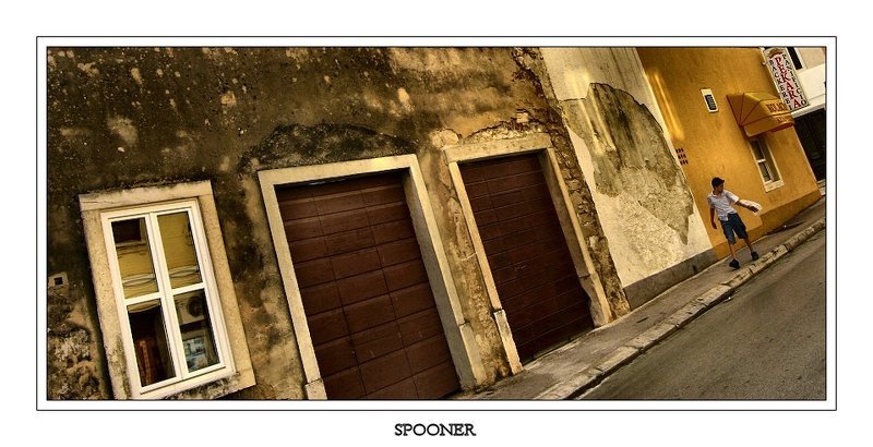 Играphoto preview