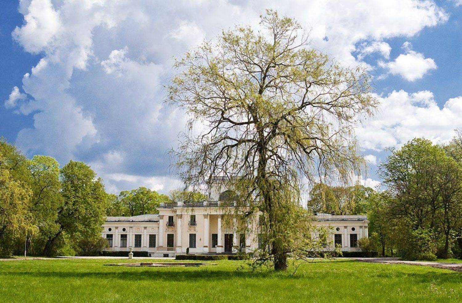 ***. Автор: Игорь дворец, парк, лето, Игорь