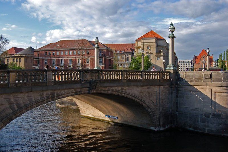 берлин, германия Berliner cardphoto preview