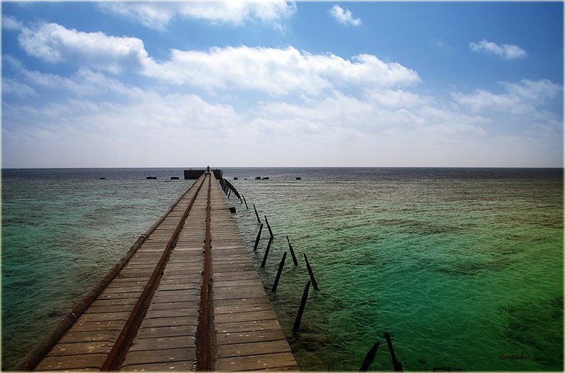 красное море, судан, риф санганеб, маяк, облака Дорога в облака...photo preview