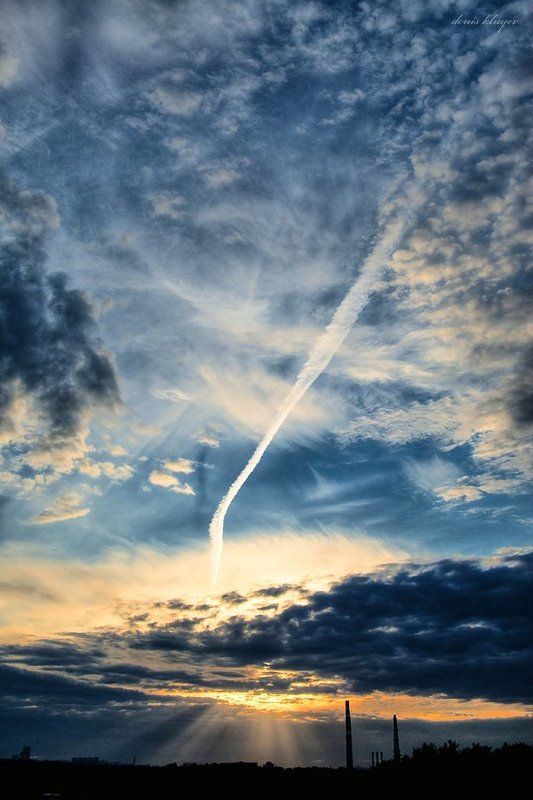 москва, город, закат, тучи, клюев Жизненный закатphoto preview