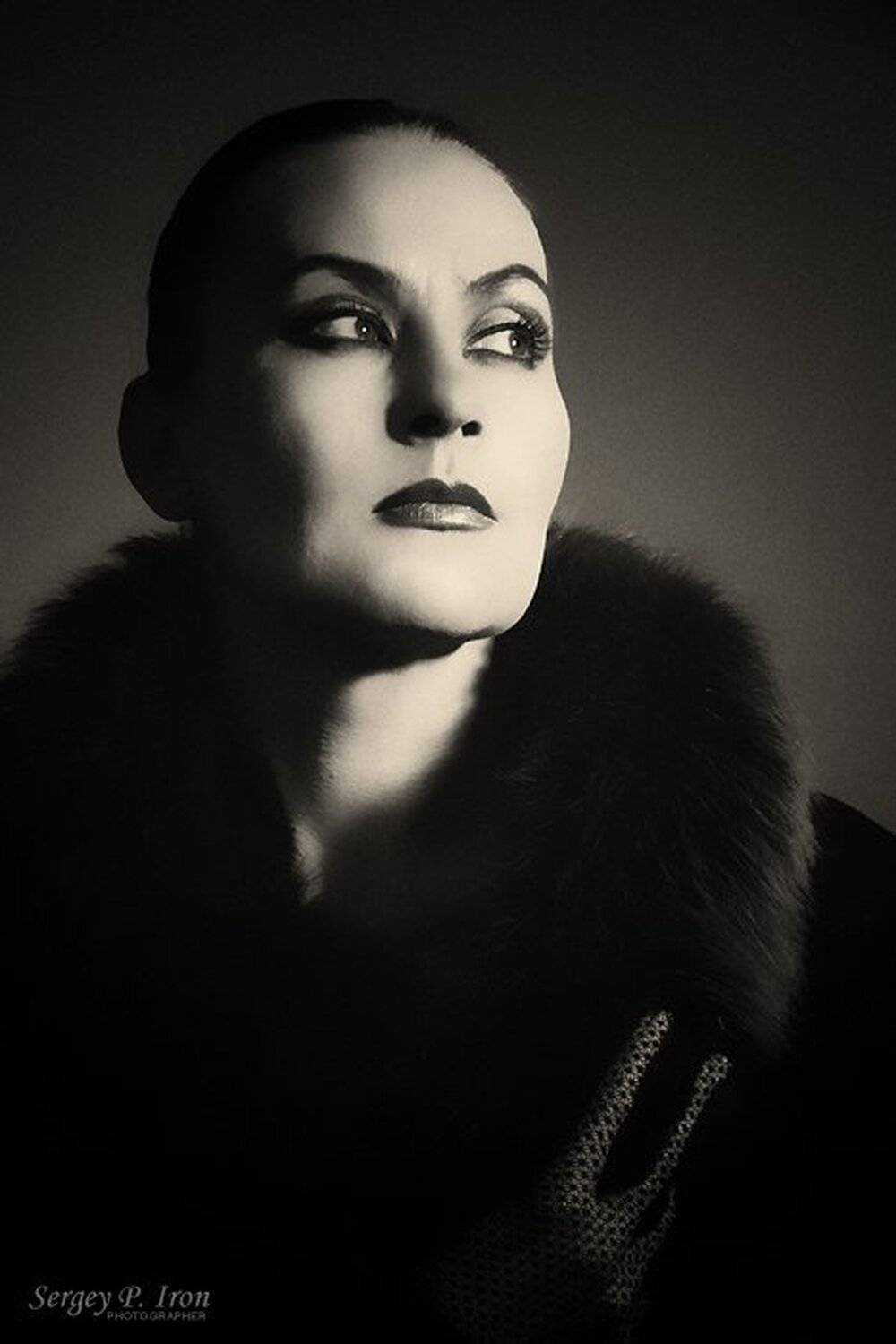 **. Автор: Sergey P. Iron , Sergey P. Iron