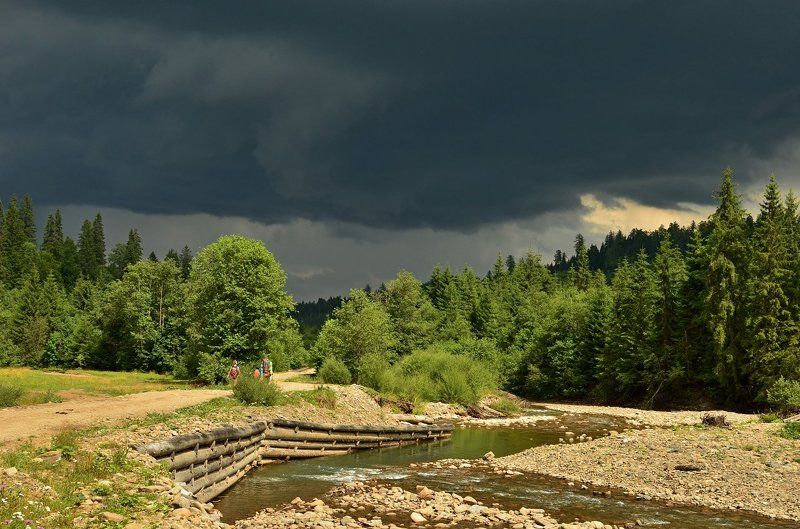 гроза, тучи, речка, небо, лес Грозовой фронтphoto preview