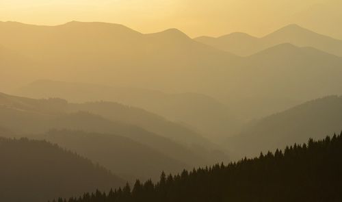 Не далекие горы