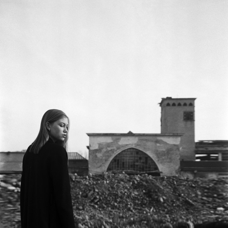 Alone in the Cityphoto preview