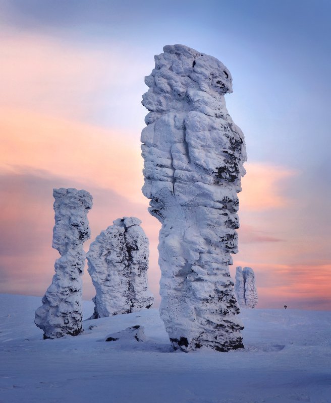 урал, зима, мань-пупу-нёр Мань-пупу-нёр. Вечерняя фотосессия.photo preview