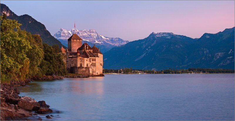 chteau de chillon, шильонский замок На лоне вод стоит Шильон...photo preview