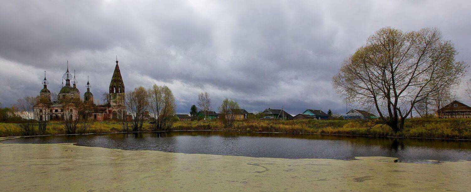 село,остров,пруд,непогода,дождь,храм., СПИРИДОНОВ НИКОЛАЙ