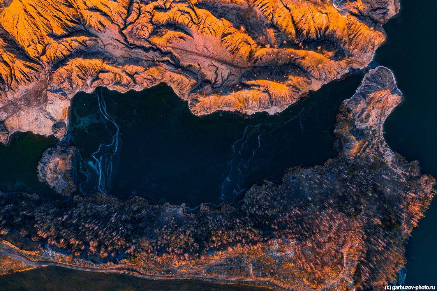 Кондуки в закатном свете. Автор: Гарбузов Илья , Гарбузов Илья