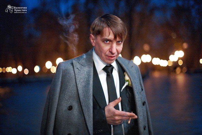 Суровый свадебный портретphoto preview