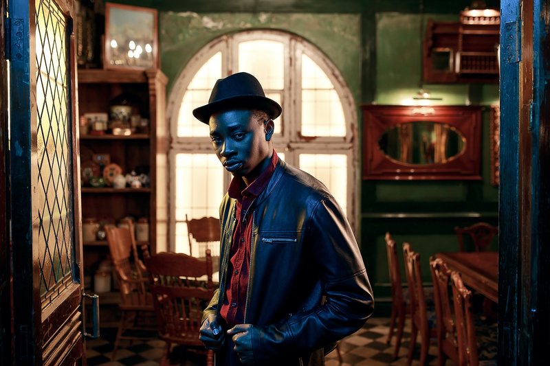 portrait light colour moscow art  Isaac Calemphoto preview