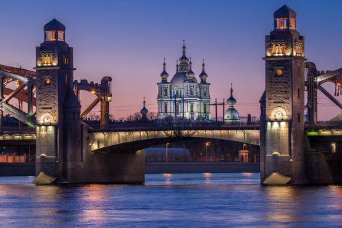 Большеохтинский мост на закате.