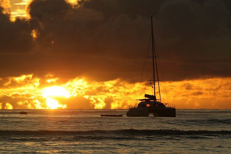 восход, яхта пожар...photo preview