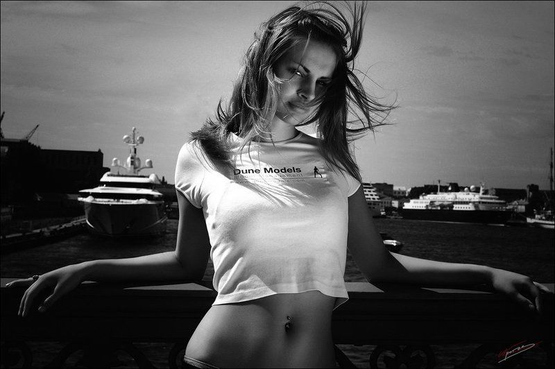 * * * *photo preview