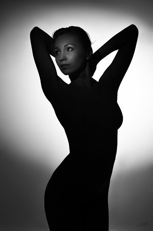 девушка, платье, тень, чб Платье из тениphoto preview