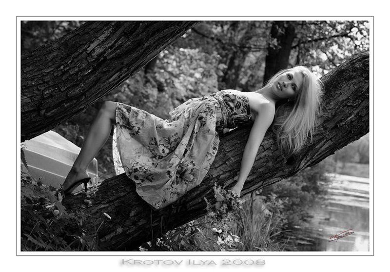 * * * *photo preview