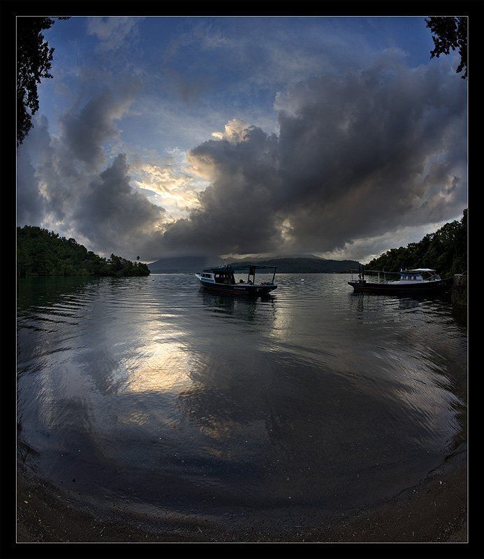 индонезия, сулавеси, вулканы, закат, извержение ***photo preview