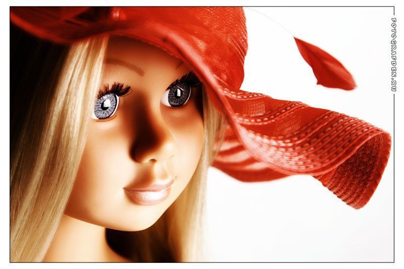 Rubber Zinaphoto preview