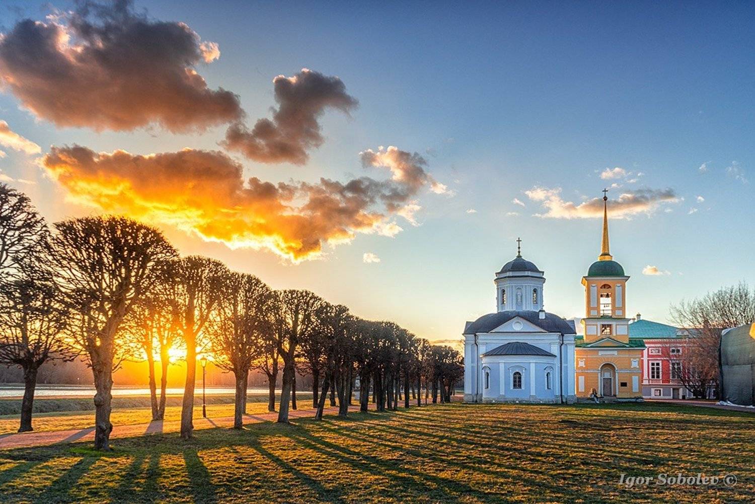 Закат в Кусково. Автор: Игорь Соболев кусково, москва, закат, весна, Игорь Соболев