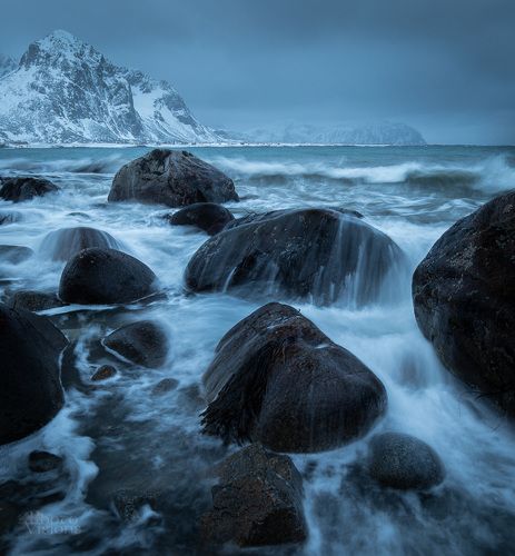 Tidal waves