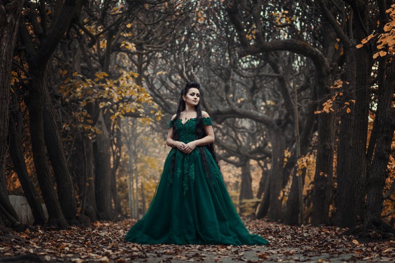 portrait, girl, autumn photo preview