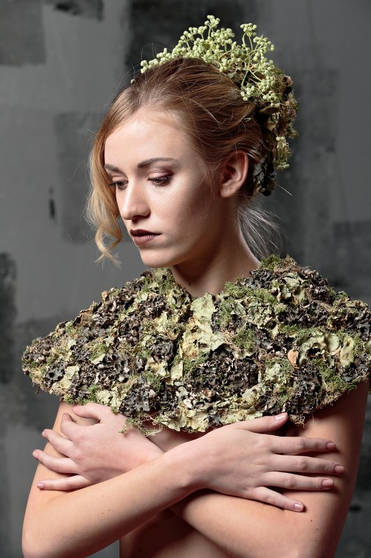 флористика, портрет, цветы, люди образы эпохи Воротникphoto preview