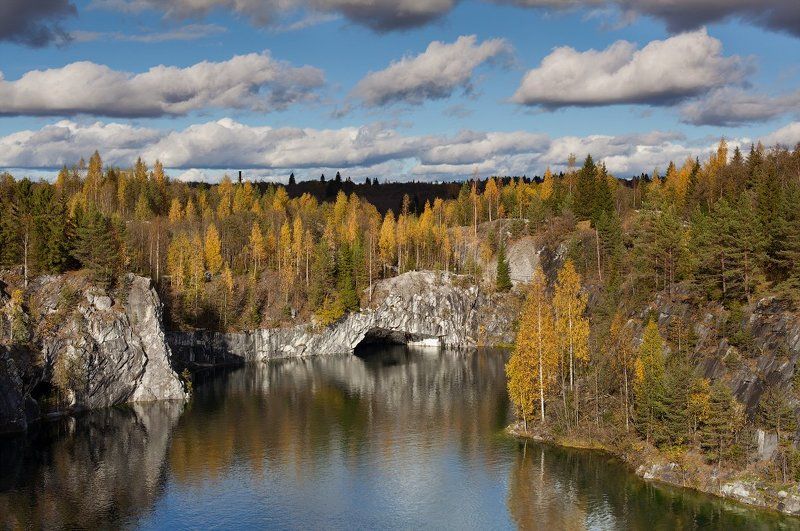 мраморный карьер, рускеала, карелия, осень Рускеала: мрамор в позолотеphoto preview