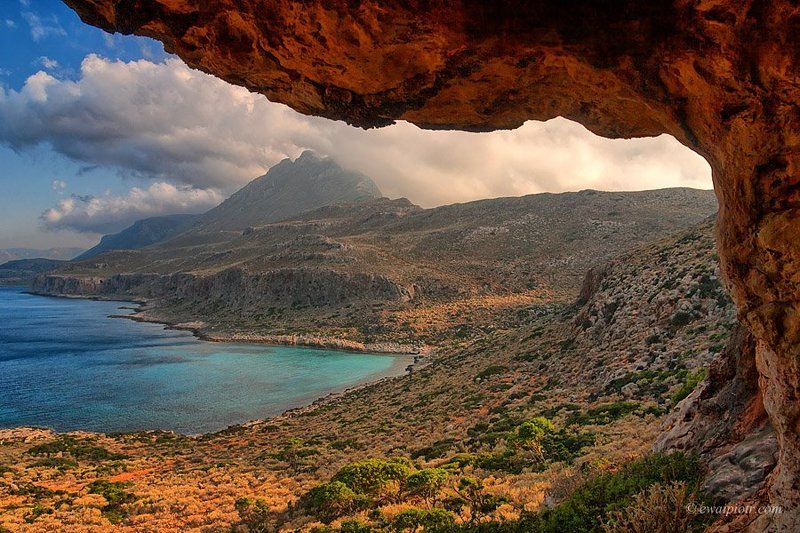 Out from the cavephoto preview