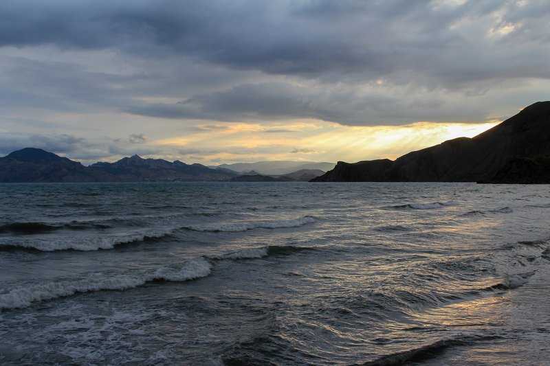 пейзаж, крым, море, черное Хмурится...photo preview