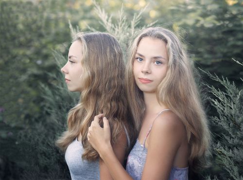 Сестрички