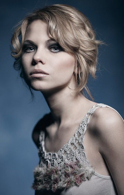 portrait, , , face, , , model, , , photo, , , women, , , people photo preview