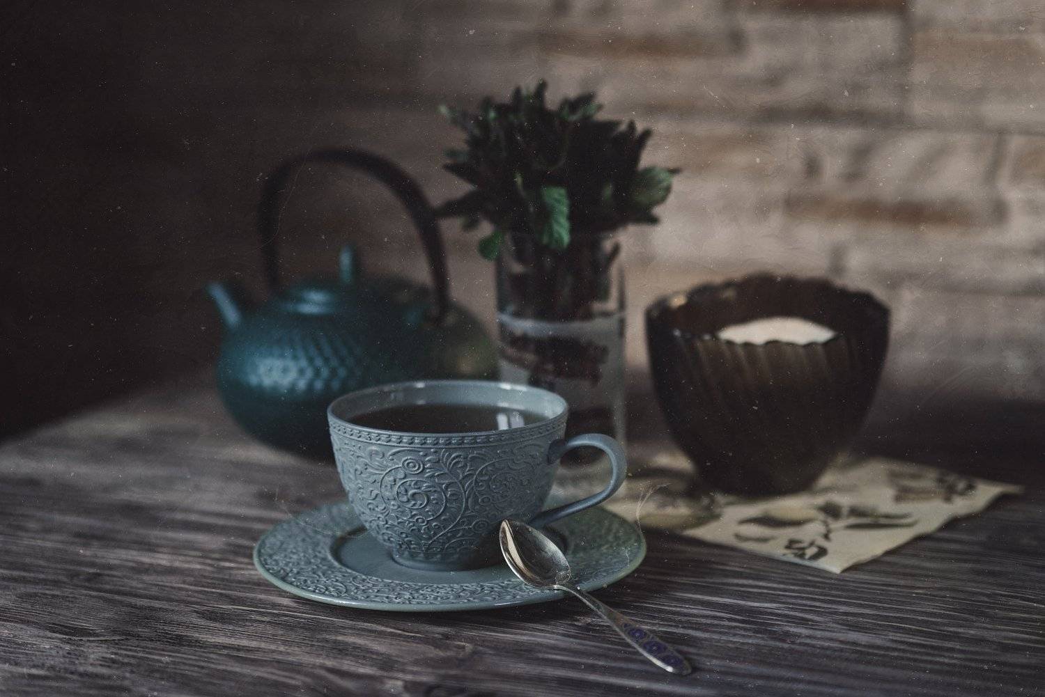 натюрморт, чайник, стол, мята, чашка, сахарница, ложка, Юрий Диденко