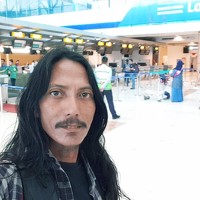 Portrait of a photographer (avatar) Azwar Azwar (Azwar)