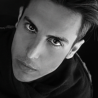 Portrait of a photographer (avatar) Pooyan