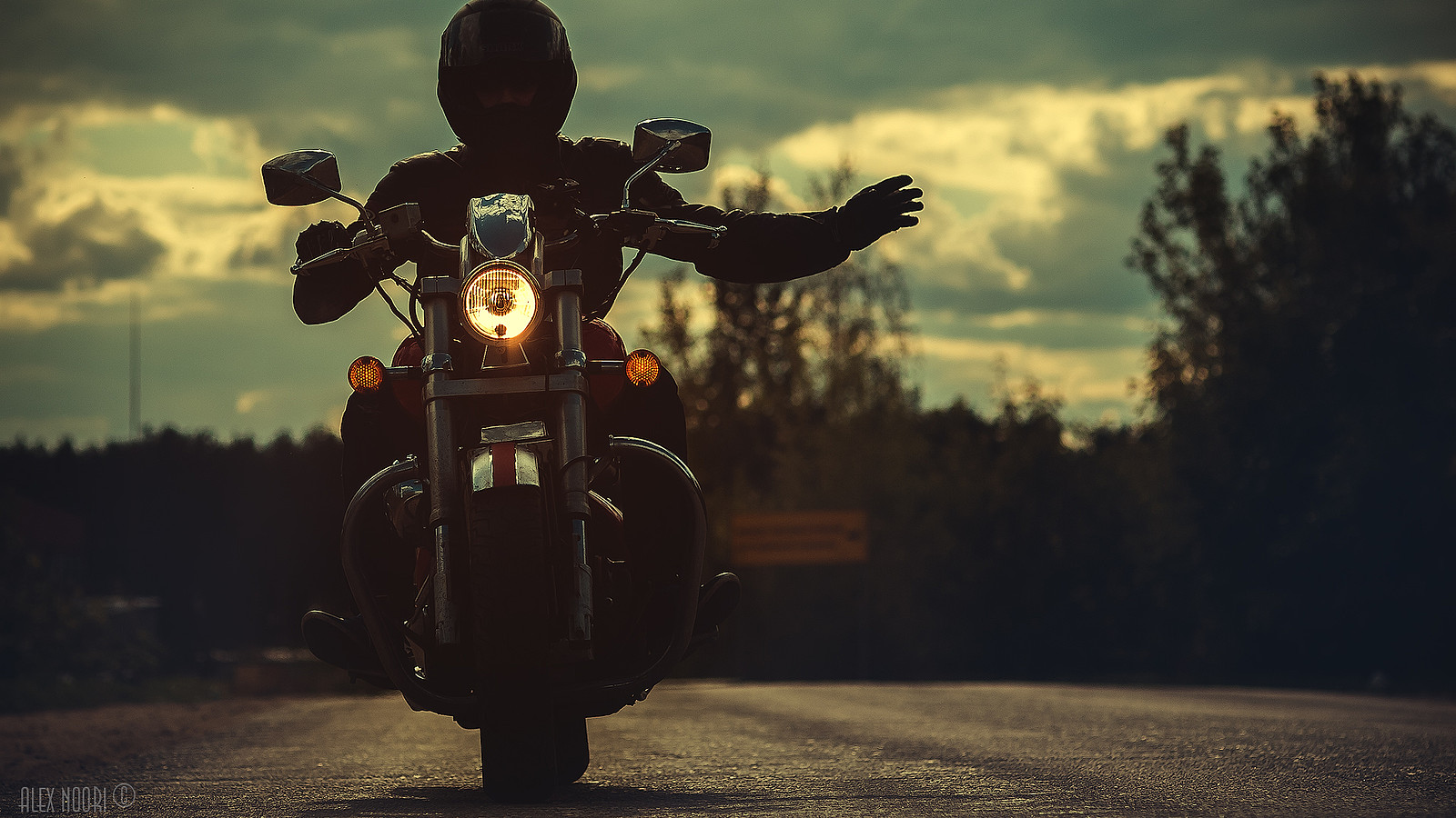 35Photo banner for @noori