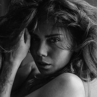 Portrait of a photographer (avatar)  LomovaTani (LomovaTani)