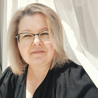 Photo Анна Серянина (Anna Seryanina) Portrait of a photographer (avatar) Анна Серянина (Anna Seryanina)