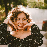 Portrait of a photographer (avatar) Валерия Овсянникова (Valeria Ovsyannikova)