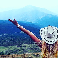 Portrait of a photographer (avatar) RAINBOW