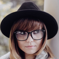 Photo Ольга Дубровская (Dubrovskaya Olga) Portrait of a photographer (avatar) Ольга Дубровская (Dubrovskaya Olga)