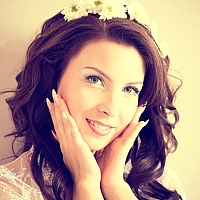 Portrait of a photographer (avatar) Bri Tania