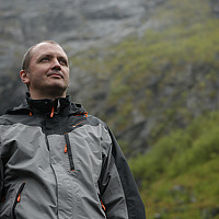 Portrait of a photographer (avatar) doru spac