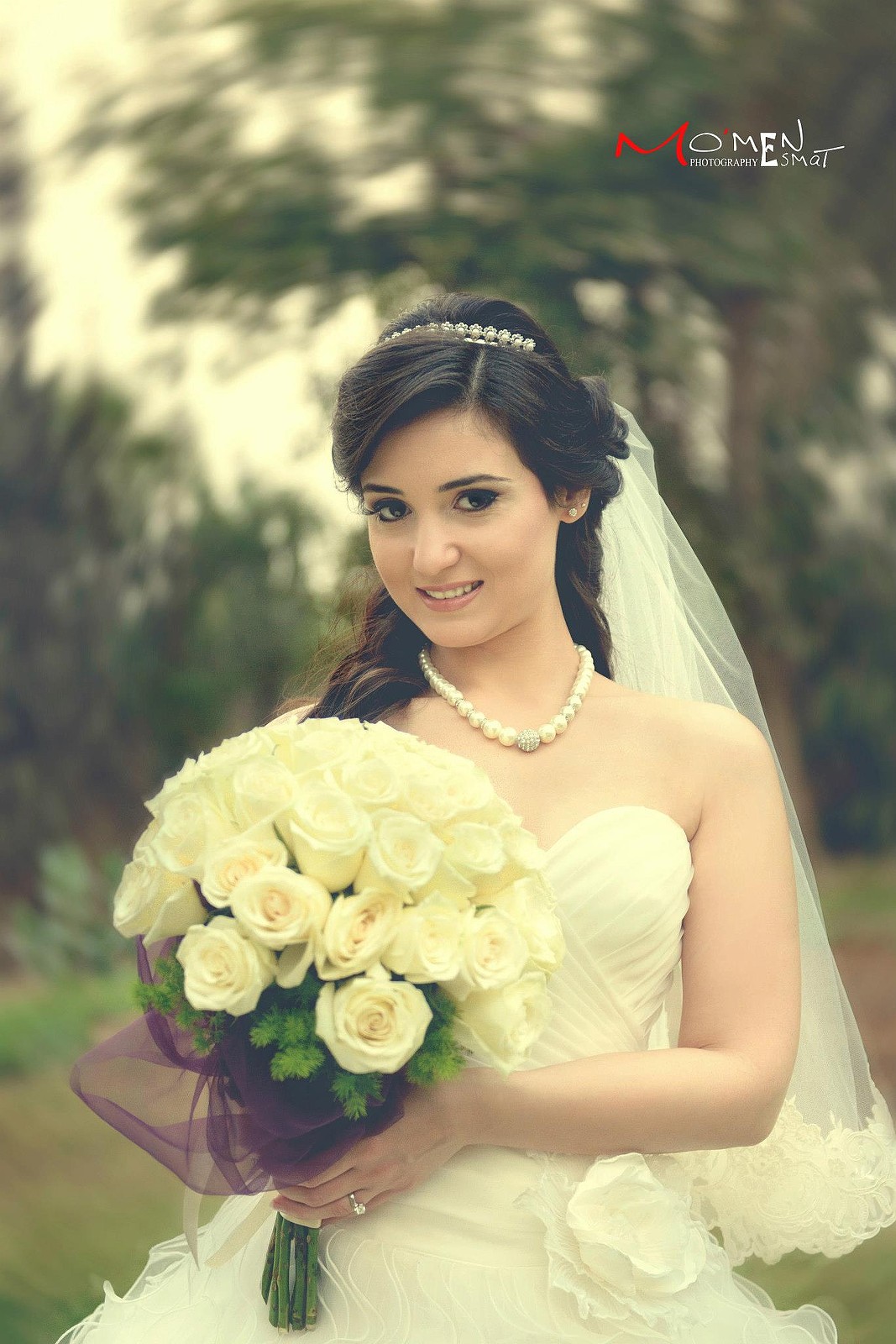 35Photo banner for @momen